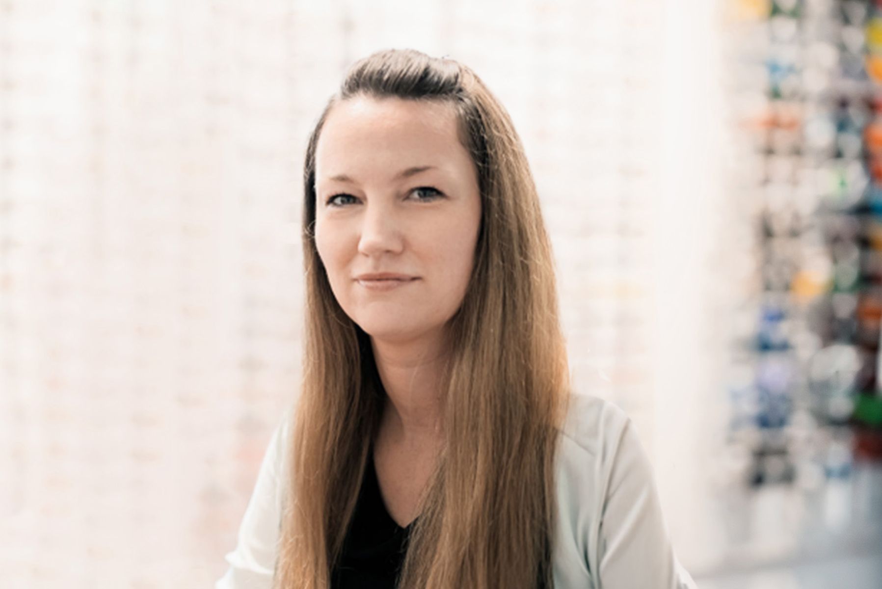 Deine Ansprechpartnerin im Recruiting-Team von Robin Look: Angelina