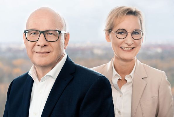 Simon & Simone
